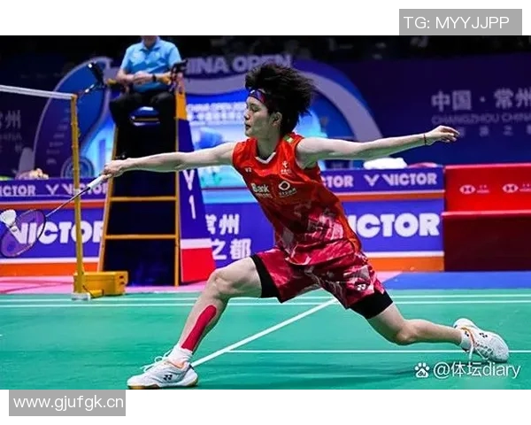 成都羽毛球队与杭州羽毛球队赛后复盘速度对比分析与战术探讨