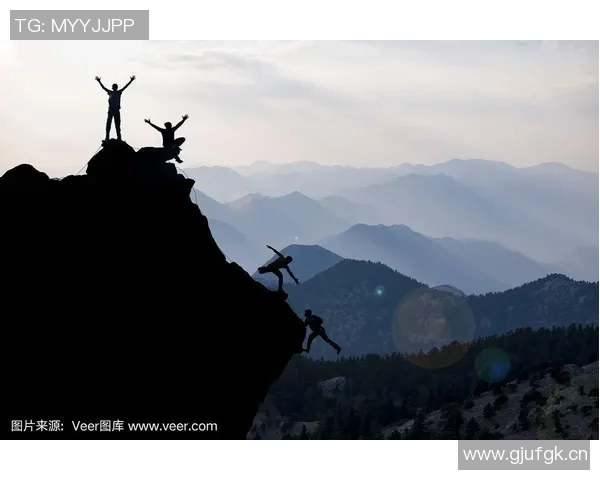 武汉攀岩队团队协作模式深度解析与其他队伍的对比研究