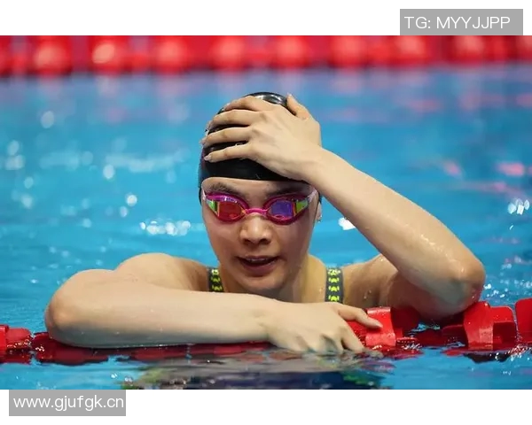 蝶泳技巧全解析从基础动作到进阶训练全面提升游泳水平